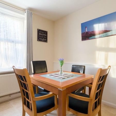 Well Presented 2 Bedroom House - Sleeps Four Leamington Spa Buitenkant foto
