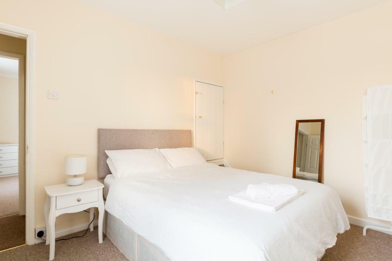 Well Presented 2 Bedroom House - Sleeps Four Leamington Spa Buitenkant foto